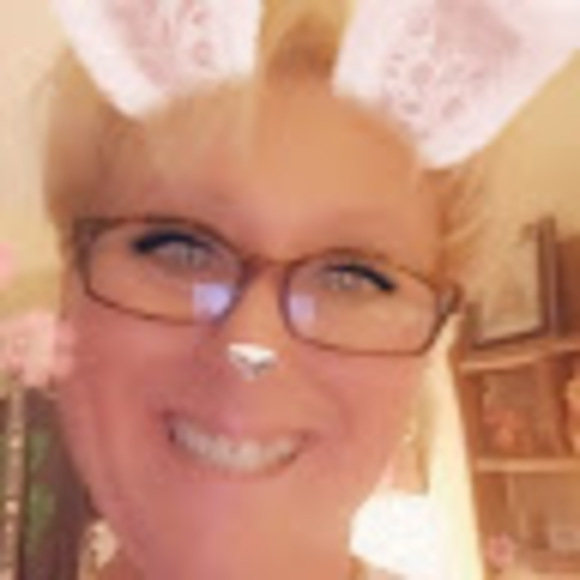 Meet your Posher, Maggi - Picture 1 of 1